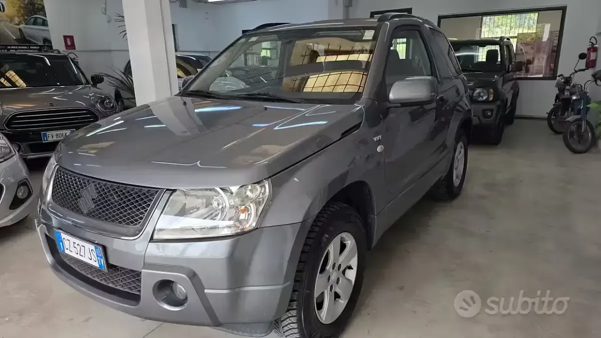 Usata Suzuki Grand Vitara 106 CV (77 kW) 2005 SUV