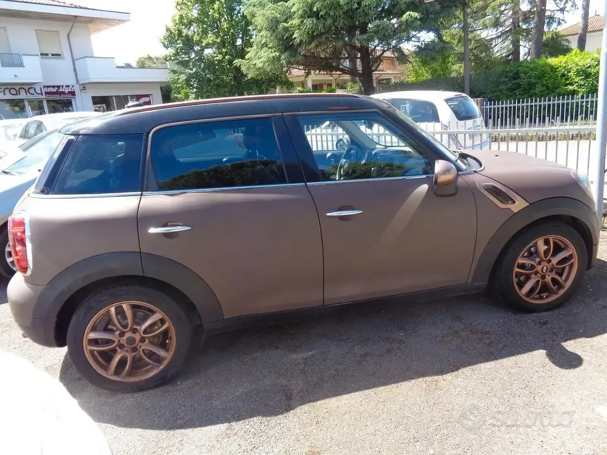 Usata Mini Cooper D Clubman 109 CV (80 kW) 2010 Marrone Station wagon