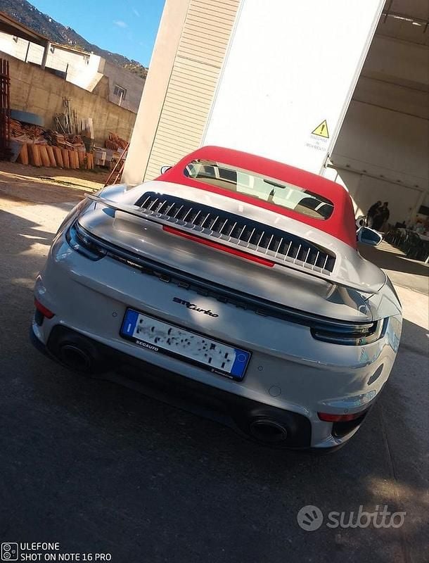 Usata Porsche 911 Turbo 581 CV (427 kW) 2021 Grigio Cabrio