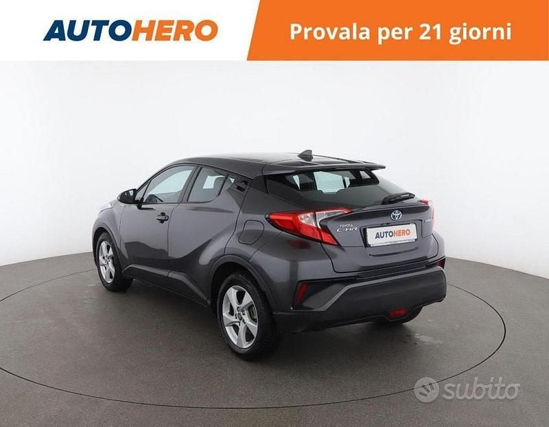 Usata Toyota C-HR Business Edition 98 CV (72 kW) 2019 Grigio SUV