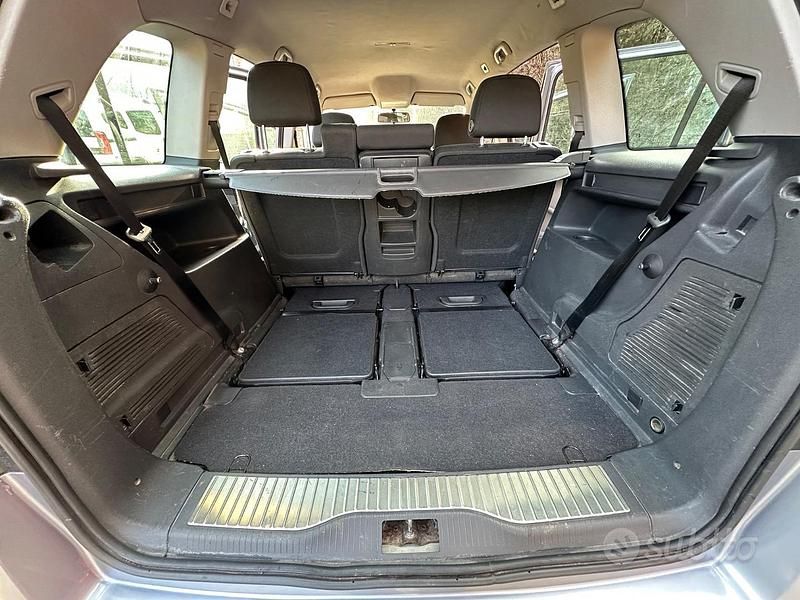 Usata Opel Zafira 120 CV (88 kW) 2007 Grigio Monovolume