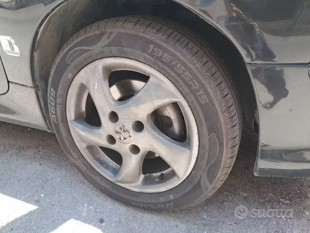 Usata Peugeot 206 88 CV (64 kW) 2004 Nero Berlina