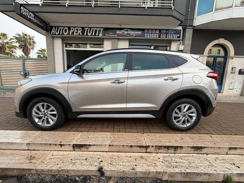 Usata Hyundai Tucson 136 CV (100 kW) 2018 Grigio SUV