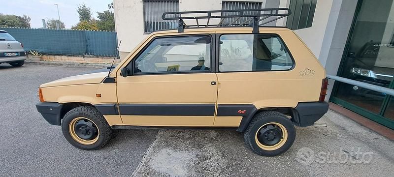 Usata Fiat Panda 4x4 50 CV (36 kW) 1986 Beige Utilitaria
