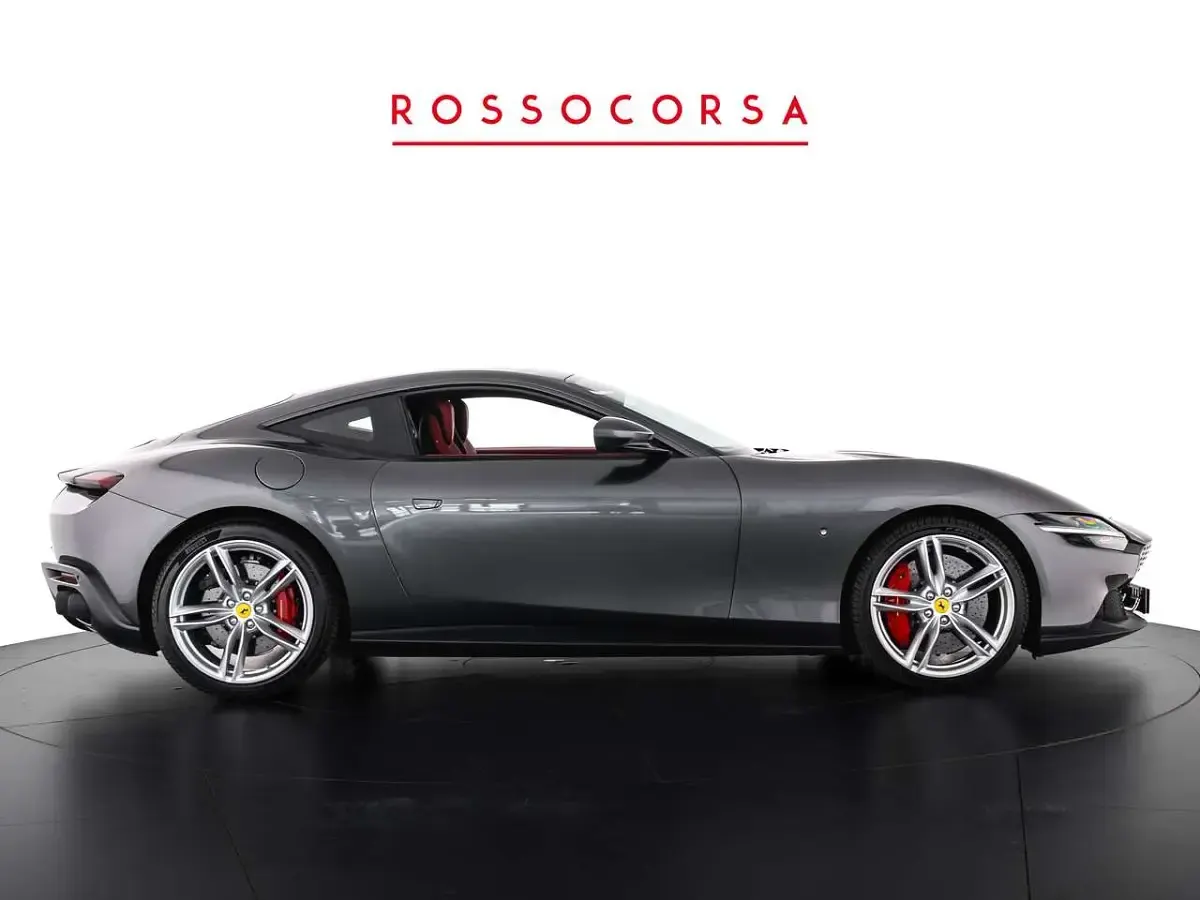 Usata Ferrari Roma 620 CV (456 kW) 2021 Grigio Coupé
