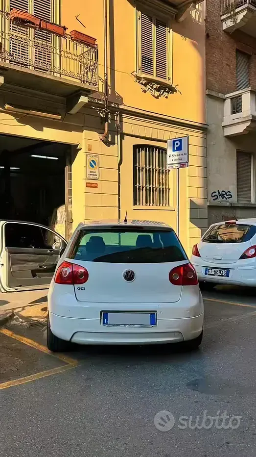 Usata VW Golf V GT 140 CV (102 kW) 2007 Bianco Berlina