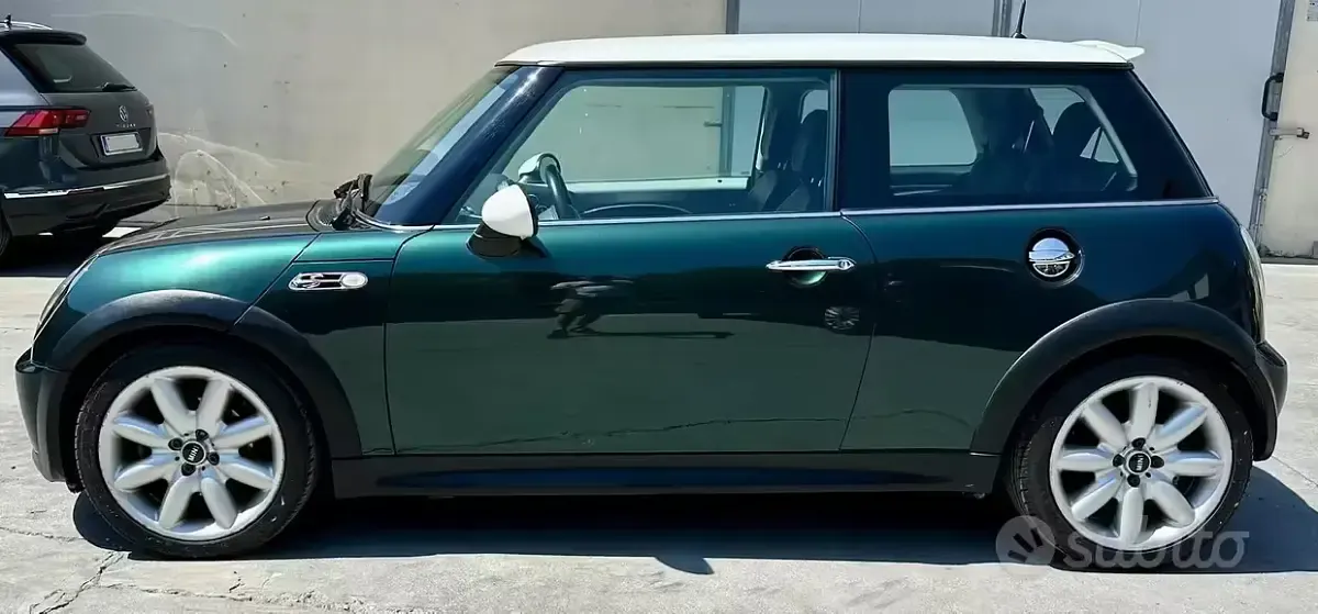 Usata Mini Cooper S 163 CV (119 kW) 2004 Verde Utilitaria