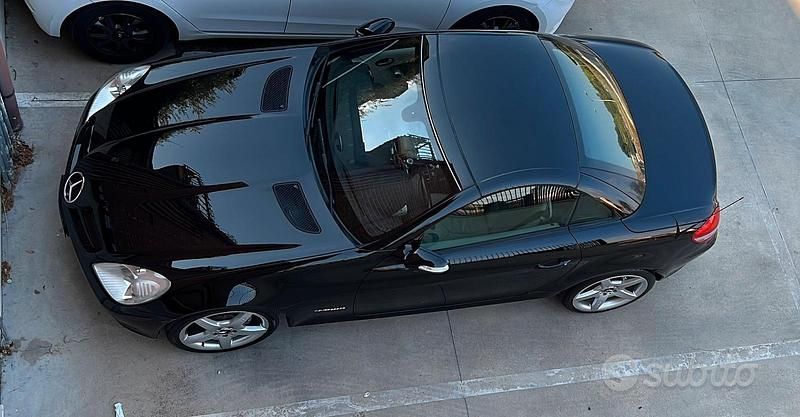 Usata Mercedes SLK200 163 CV (119 kW) 2005 Nero Cabrio