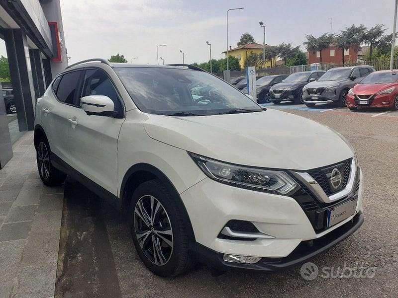 Usata Nissan Qashqai Visia 131 CV (96 kW) 2018 Bianco / perlato SUV