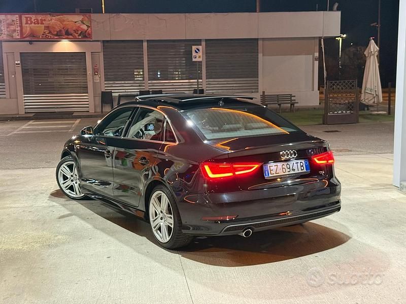 Usata Audi A3 Attraction 116 CV (85 kW) 2015 Nero Berlina