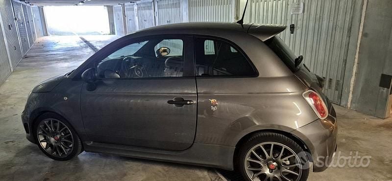 Grigio Usata 2015 Abarth 595 Competizione Due volumi | 14.000 € (Ottimo prezzo) - Immagine 1/4
