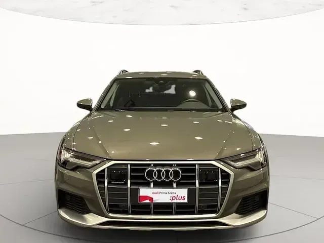 Usata Audi A6 Allroad Advanced 204 CV (150 kW) 2024 Grigio chronos metallizzato Station wagon