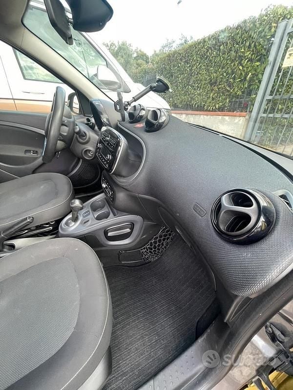 Usata 2016 Smart ForFour Passion Due volumi | 11.500 € (Buon prezzo) - Immagine 1/4