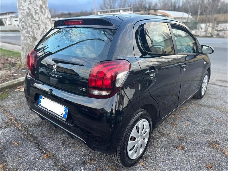 Usata Peugeot 108 Access 69 CV (50 kW) 2016 Nero Berlina