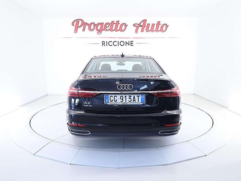 Usata Audi A6 Business 163 CV (119 kW) 2021 Nero mythos metallizzato Berlina