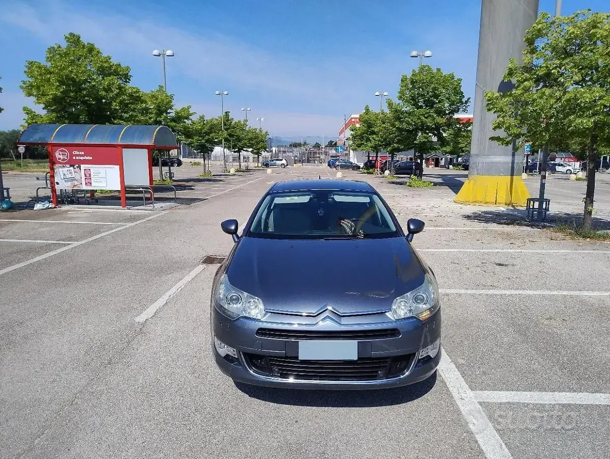Usata Citroën C5 Exclusive 170 CV (125 kW) 2009 Grigio Berlina