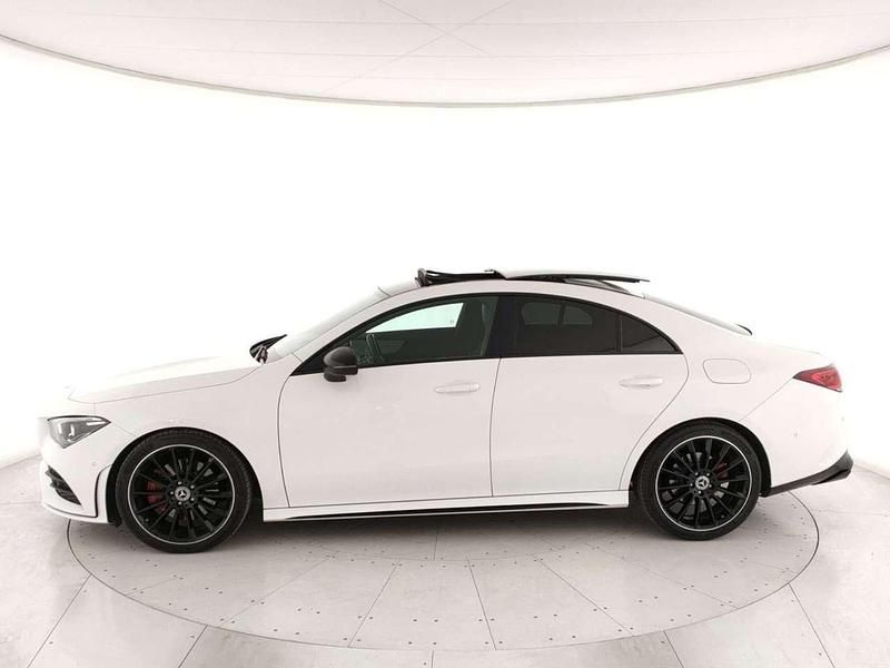 Usata Mercedes CLA200 Premium 163 CV (119 kW) 2019 Bianco Coupé