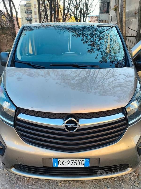 Usata 2015 Opel Vivaro Monovolume | 14.000 € - Immagine 1/4