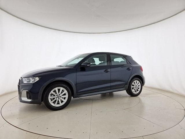Usata Audi A1 Comfort 116 CV (85 kW) 2020 Blu firmamento metallizzato SUV