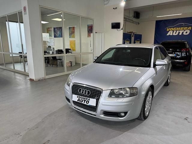 Usata Audi A3 Ambiente 140 CV (102 kW) 2005 Argento Utilitaria