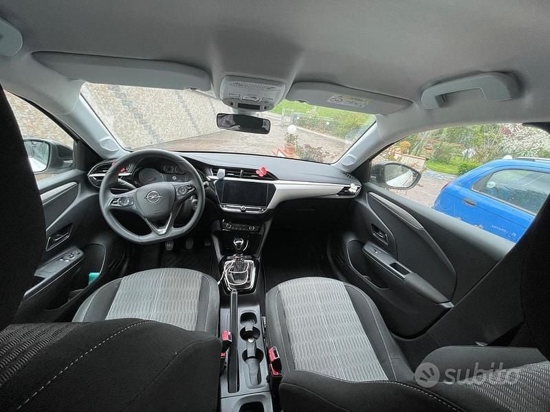 Usata Opel Corsa Elegance 102 CV (75 kW) 2020 Bianco Utilitaria