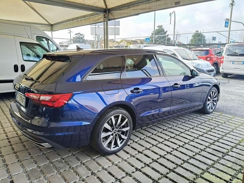 Usata Audi A4 Business 136 CV (100 kW) 2021 Blu Station wagon