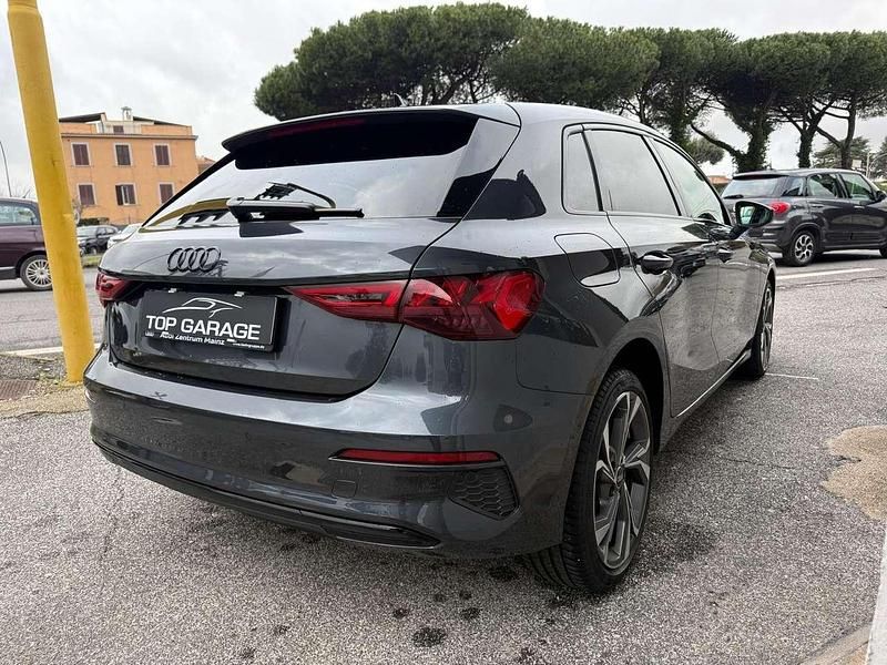 Usata Audi A3 S-Line 204 CV (150 kW) 2022 Grigio Berlina
