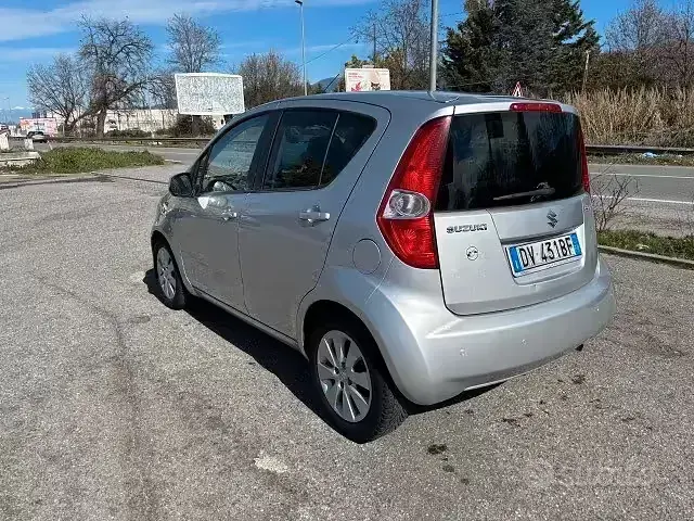 Usata Suzuki Splash GLS 86 CV (63 kW) 2009 Grigio Utilitaria