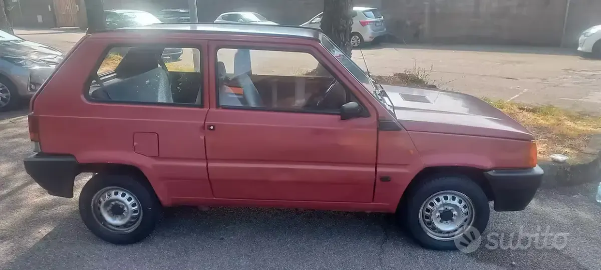 Usata Fiat Panda 54 CV (39 kW) 2001 Rosso Monovolume