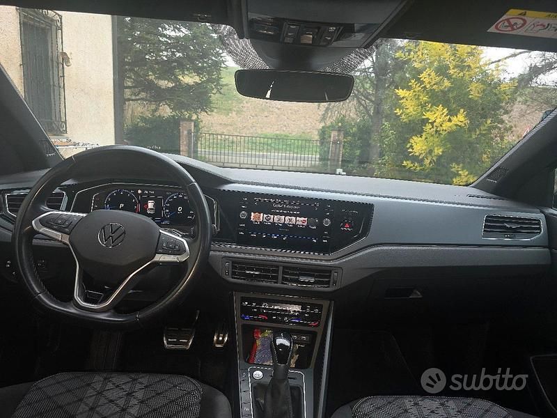 Usata VW Taigo R-line 150 CV (110 kW) 2022 Nero SUV