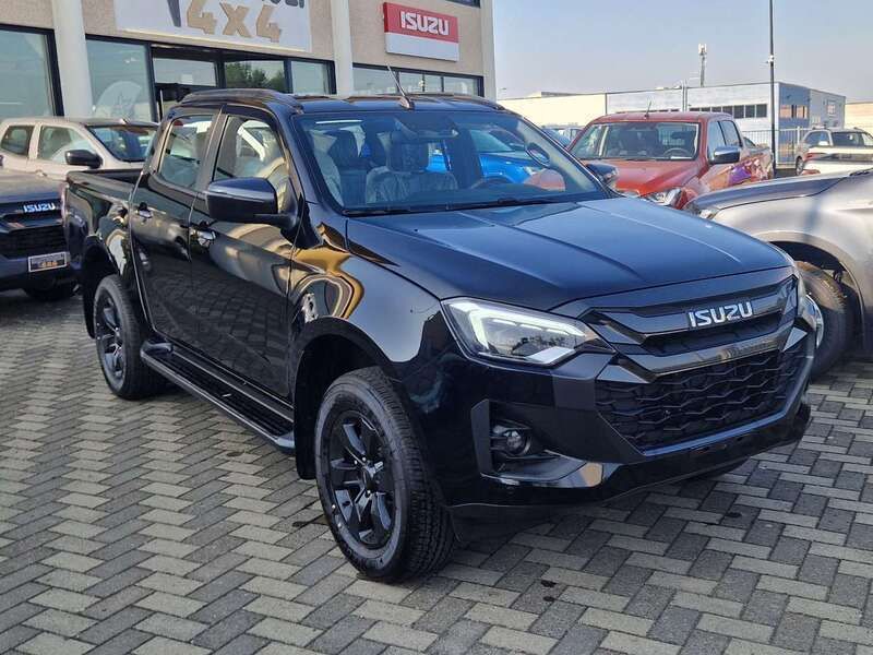 Nuova Isuzu D-Max 163 CV (119 kW) 2025 Nero Pick-up