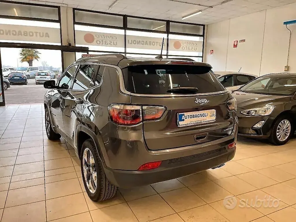 Usata Jeep Compass Limited 120 CV (88 kW) 2017 Grigio SUV