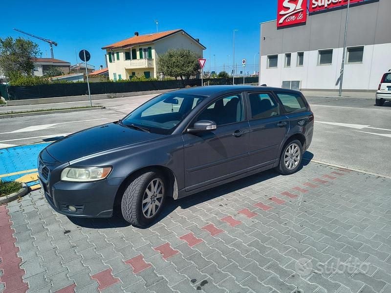 Usata Volvo V50 109 CV (80 kW) 2010 Station wagon