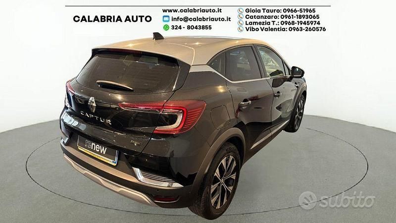 Usata Renault Captur Techno 145 CV (106 kW) 2023 Nero SUV