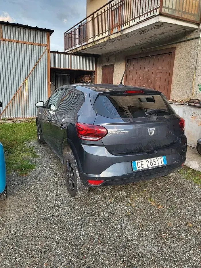 Usata Dacia Sandero 90 CV (66 kW) 2021 Grigio Berlina