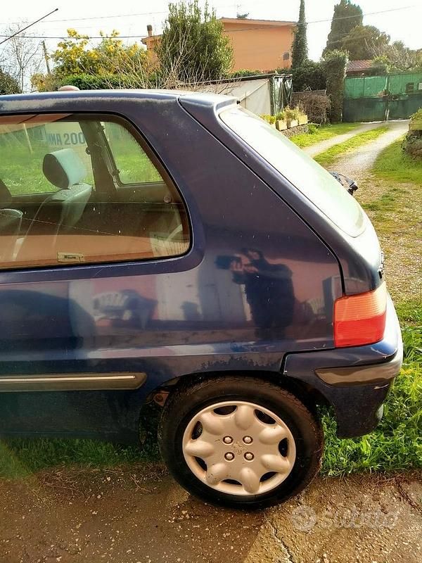 Usata Peugeot 106 50 CV (36 kW) 1998 Blu Utilitaria