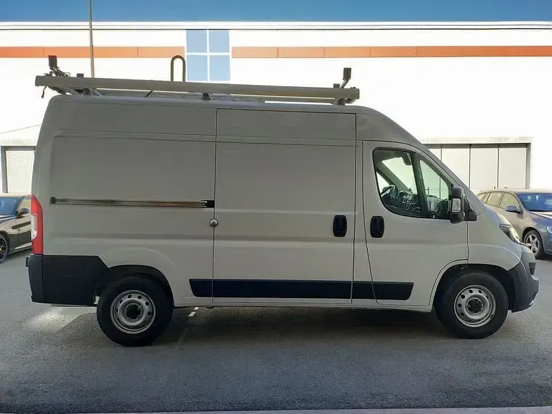 Usata Fiat Ducato 140 CV (102 kW) 2023 Bianco Furgone