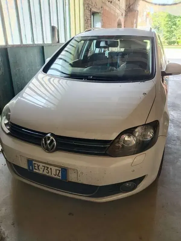 Usata VW Golf Plus Comfortline 105 CV (77 kW) 2011 Bianco Monovolume