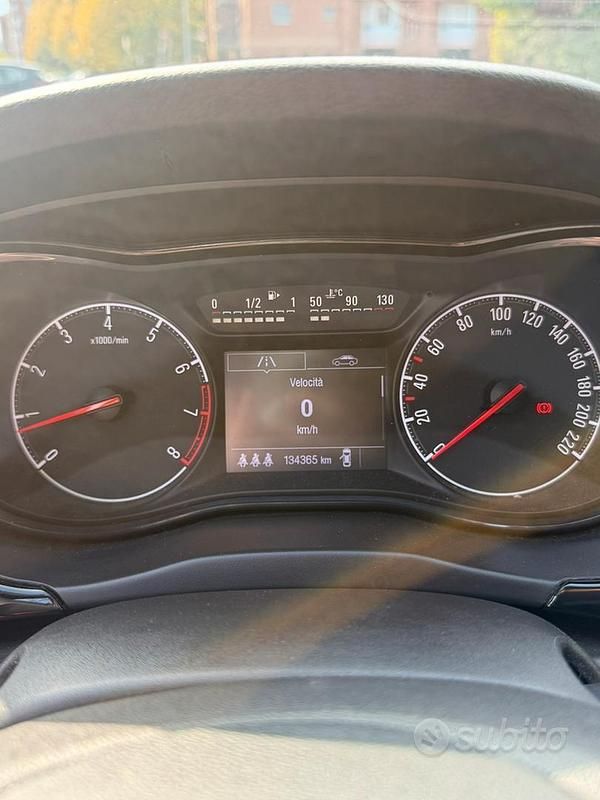 Usata Opel Corsa 90 CV (66 kW) 2019 Grigio Berlina