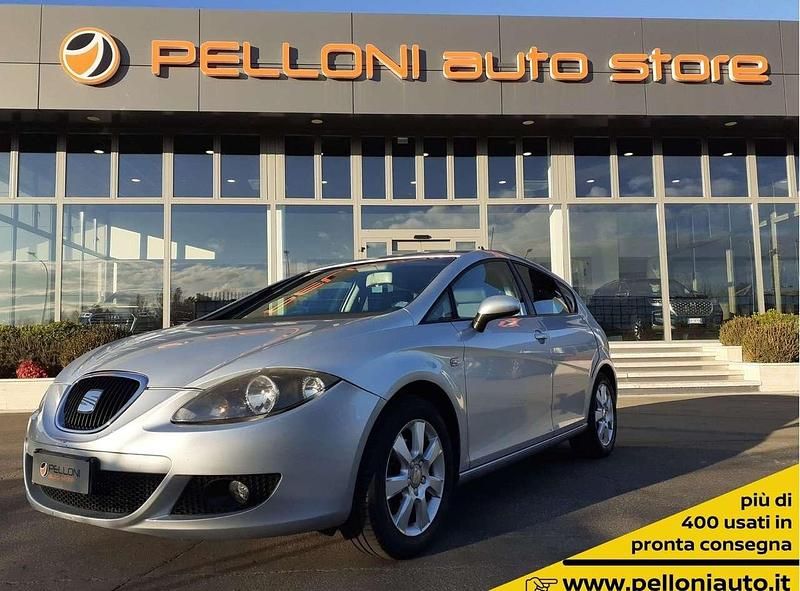 Argento Usata 2007 Seat Leon Reference Tre volumi | 5450 € (Cara) - Immagine 1/4