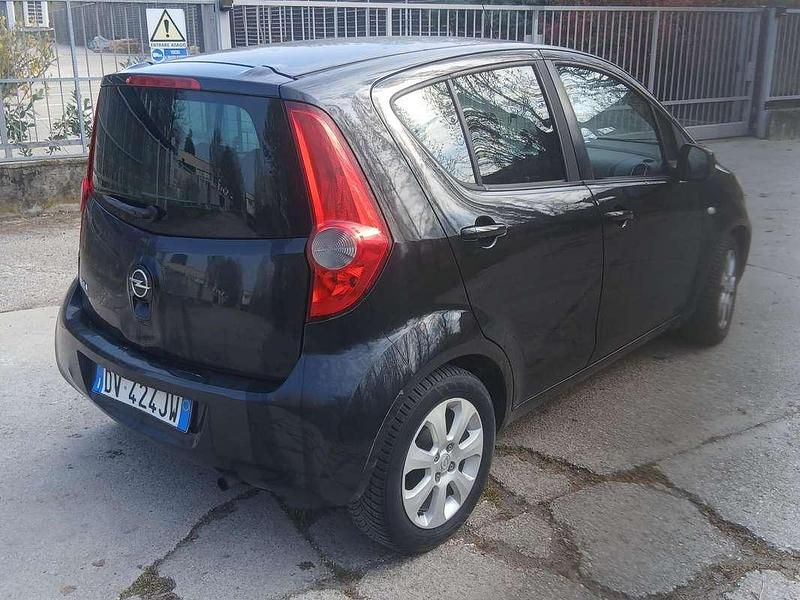 Usata Opel Agila Enjoy 86 CV (63 kW) 2009 Utilitaria