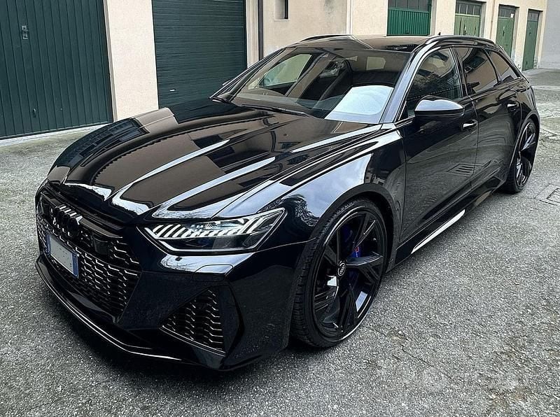 Usata Audi RS6 2022 Nero Station wagon