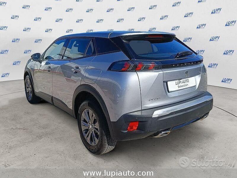 Usata Peugeot 2008 Active 131 CV (96 kW) 2023 Other SUV