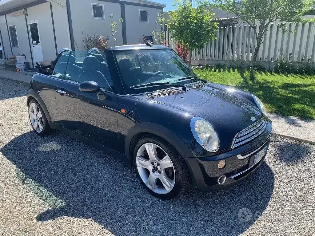 Usata Mini Cooper S Cabriolet 116 CV (85 kW) 2007 Nero Cabrio