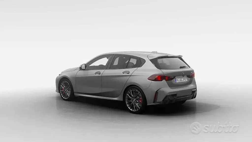 Nuova BMW 120 M Sport 156 CV (114 kW) 2026 Grigio Utilitaria