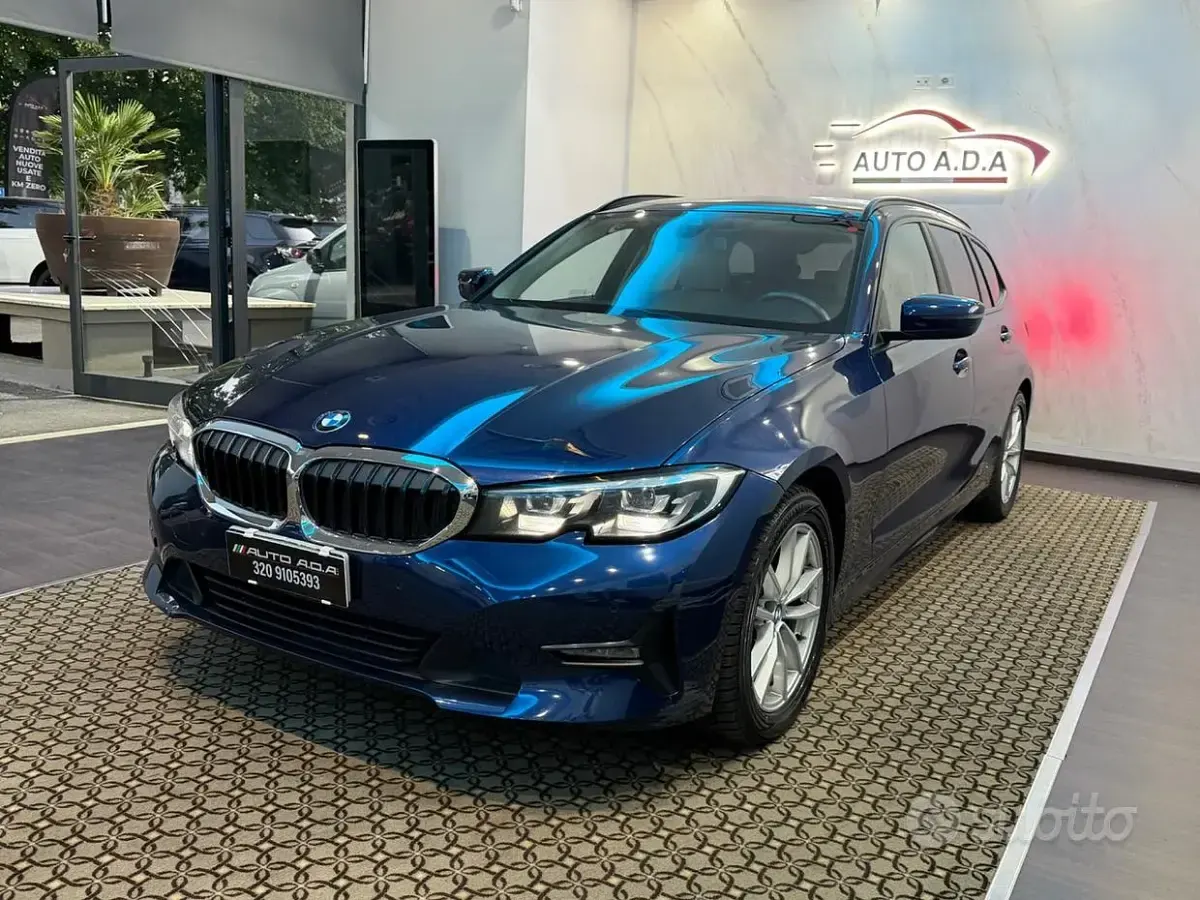 Usata BMW 318 Sport Line 150 CV (110 kW) 2020 Blu Station wagon