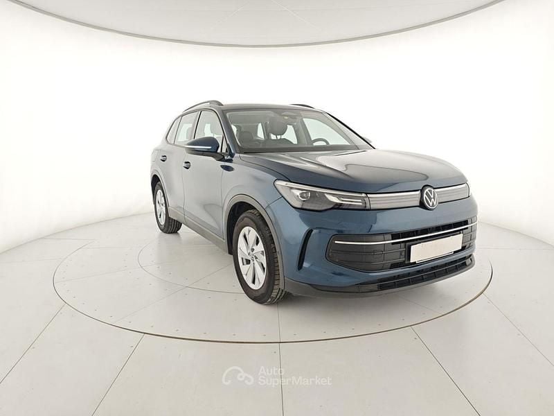 Gebraucht VW Tiguan Life 150 PS (110 kW) 2025 SUV