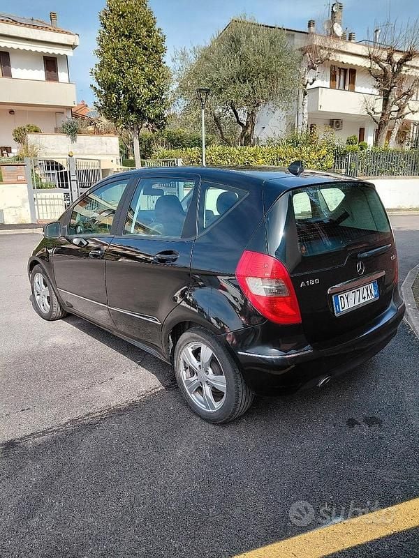 Usata Mercedes A180 2009 Nero Berlina