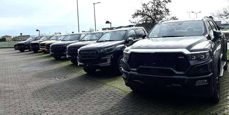 Nuova Foton Tunland V9 159 CV (116 kW) 2025 Nero Pick-up