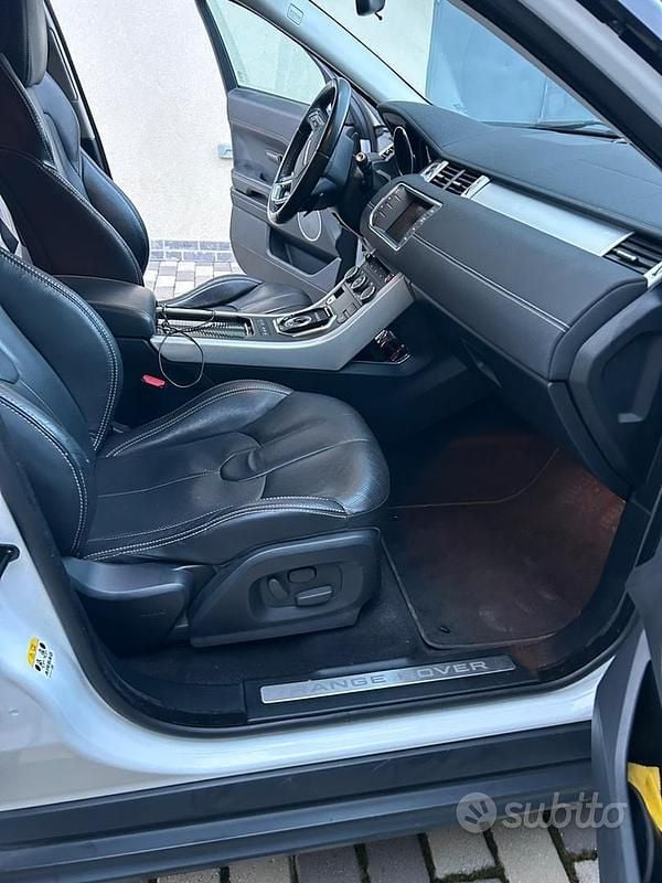 Usata Land Rover Range Rover evoque Dynamic 150 CV (110 kW) 2013 Bianco SUV